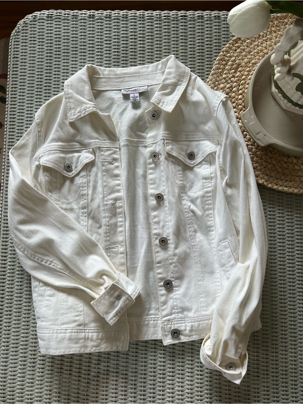 New York & Company Cream White Denim Jean Jacket
